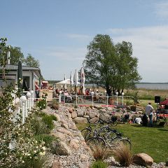 Hochzeit in Rot auf der Festwiese des Inselhof Vineta 2