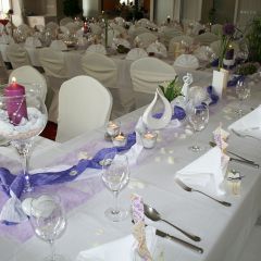 Inselhof Vineta Hochzeit  Detailbild lila Kerze